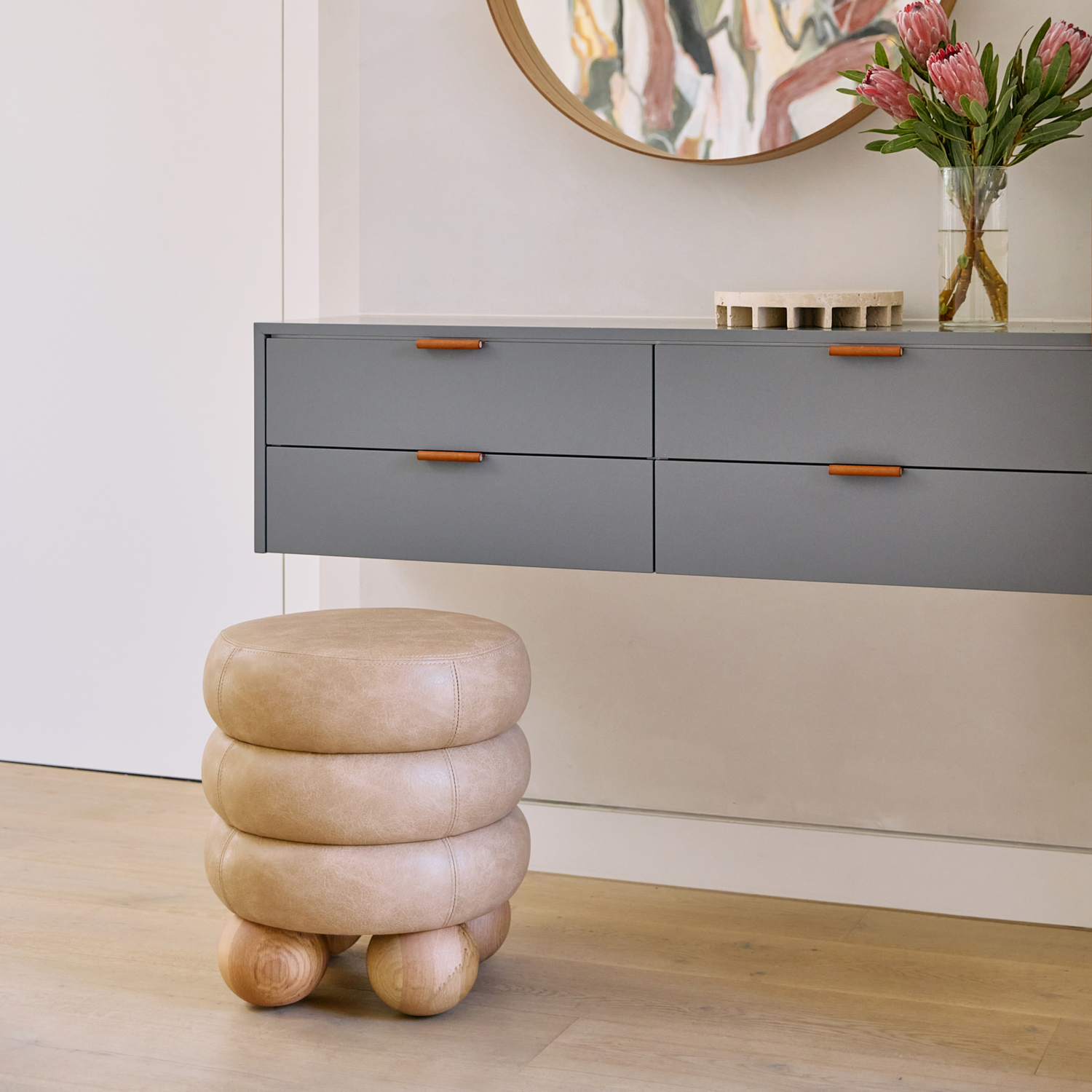 Rolley Pod Ottoman